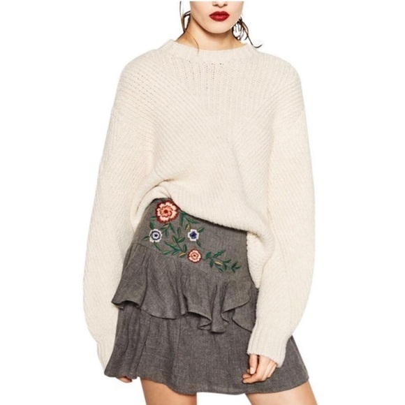 ZARA Embroidered Ruffles Skirt - Picture 1 of 14